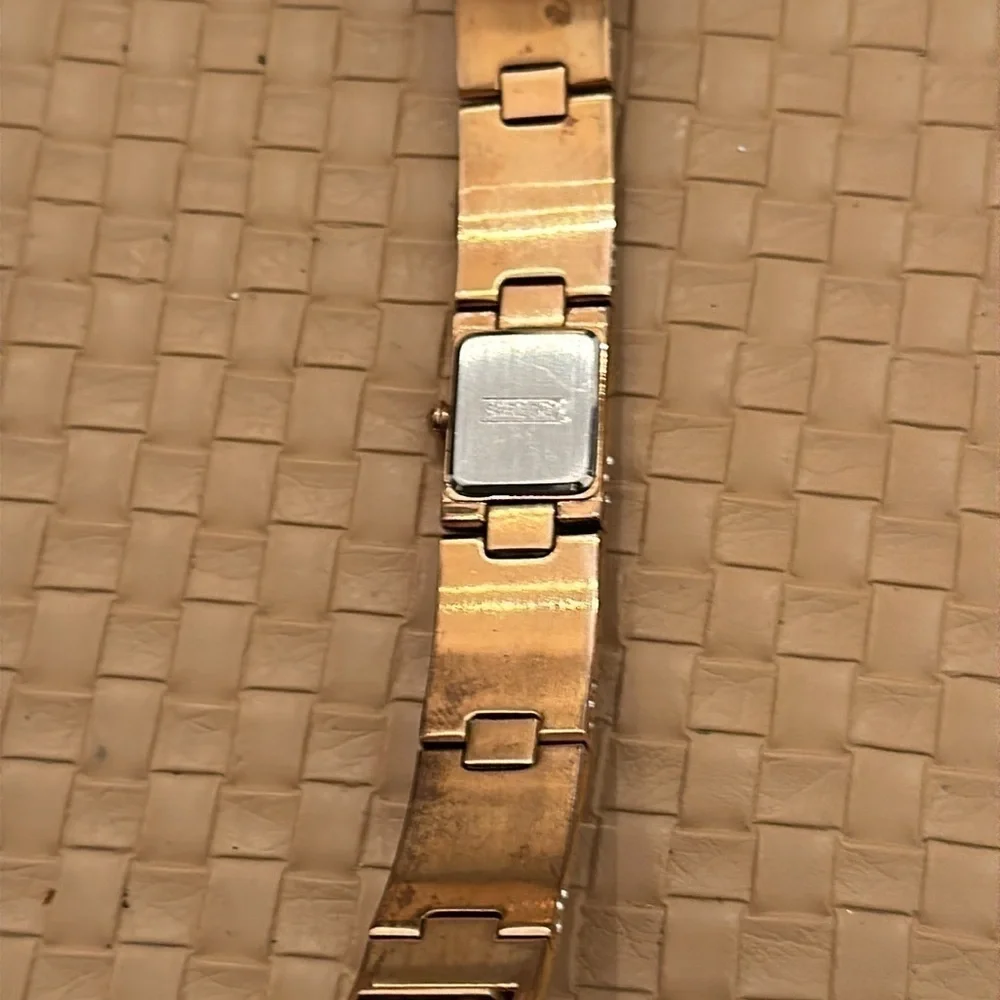 Jennifer Lopez unique watch